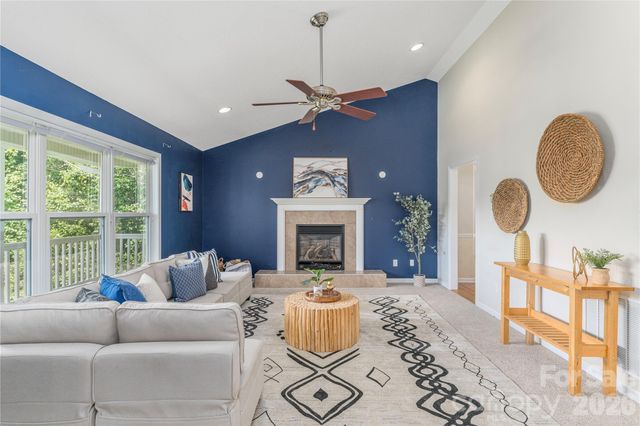 207 Christina Court, Asheville, NC 28806