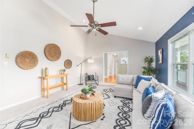 207 Christina Court, Asheville, NC 28806
