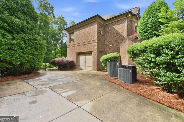 5038 Pointer Ridge, Flowery Branch, GA 30542