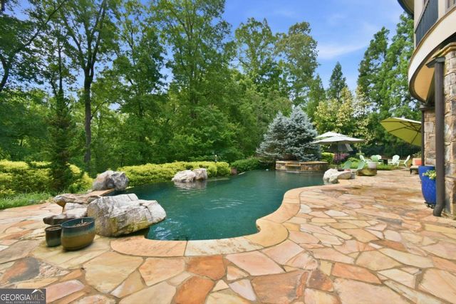 5038 Pointer Ridge, Flowery Branch, GA 30542