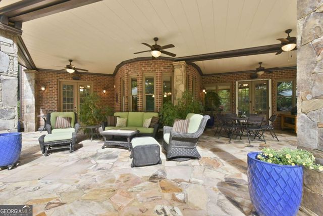 5038 Pointer Ridge, Flowery Branch, GA 30542