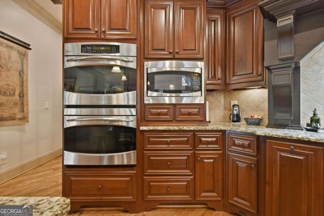 5038 Pointer Ridge, Flowery Branch, GA 30542