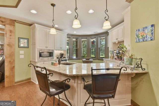 5038 Pointer Ridge, Flowery Branch, GA 30542