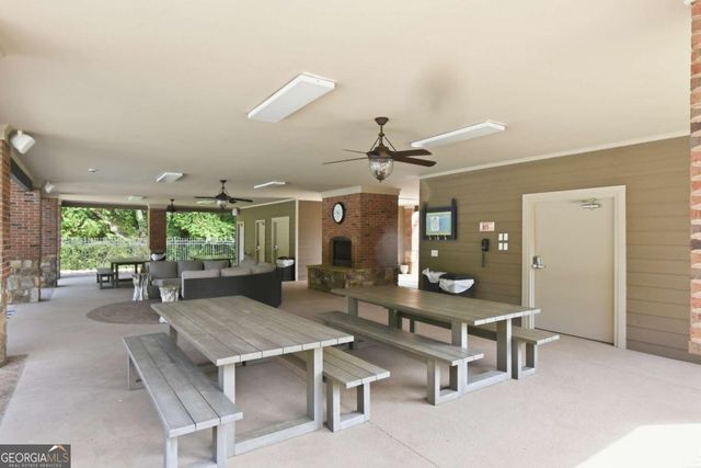 5038 Pointer Ridge, Flowery Branch, GA 30542