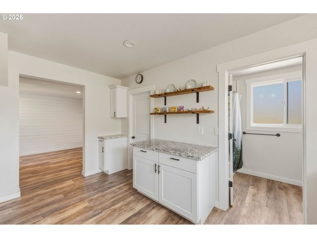 112 S GOLD St, Centralia, WA 98531