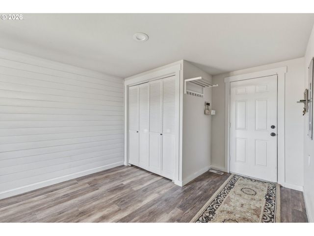 112 S GOLD St, Centralia, WA 98531