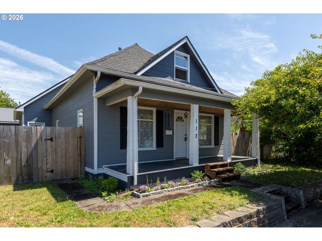 112 S GOLD St, Centralia, WA 98531