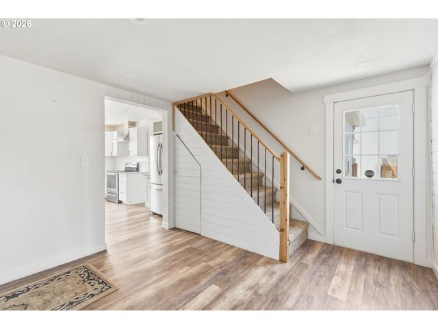 112 S GOLD St, Centralia, WA 98531