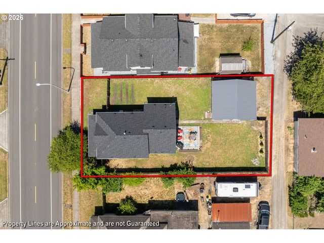 112 S GOLD St, Centralia, WA 98531