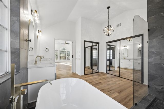 2001 Tipperary Drive, Deer Park, TX 77536