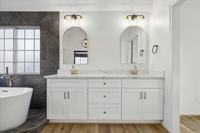 2001 Tipperary Drive, Deer Park, TX 77536