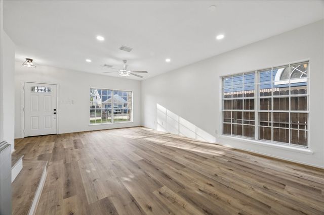 2001 Tipperary Drive, Deer Park, TX 77536