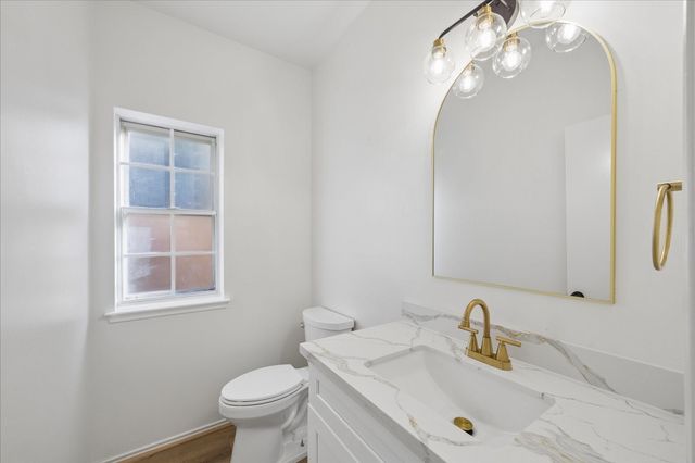 2001 Tipperary Drive, Deer Park, TX 77536