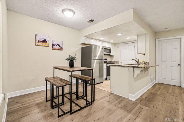 8376 S Upham Way 105, Littleton, CO 80128