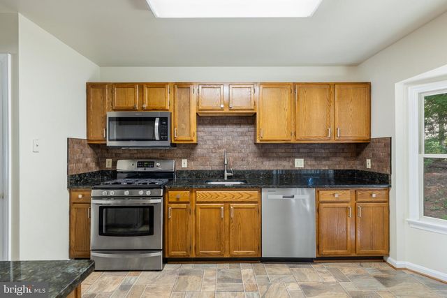 14 GLENDALE DR, Stafford, VA 22556