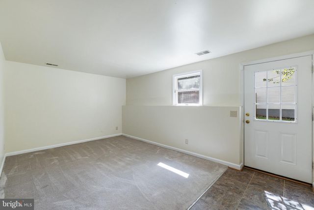 14 GLENDALE DR, Stafford, VA 22556
