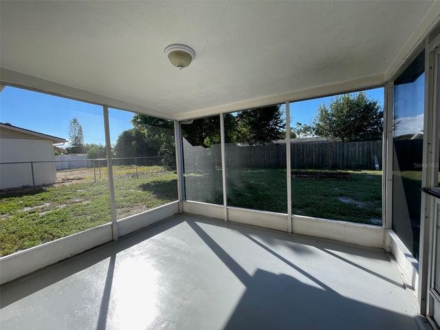 5814 1ST AVENUE, New Port Richey, FL 34652