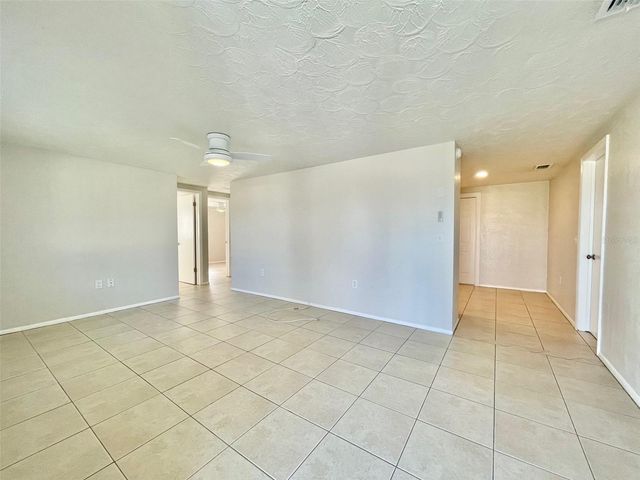 5814 1ST AVENUE, New Port Richey, FL 34652