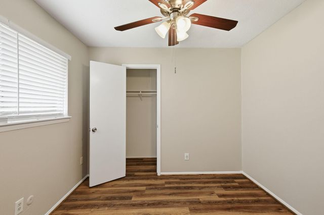 15119 Bathurst Drive, Houston, TX 77053