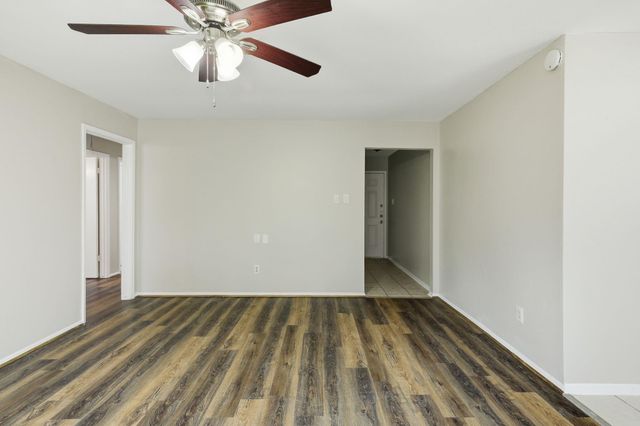 15119 Bathurst Drive, Houston, TX 77053