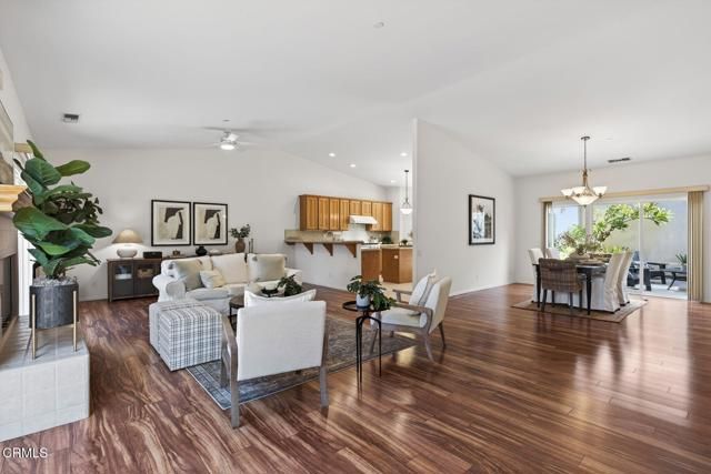 341 Roosevelt Avenue, Ventura, CA 93003