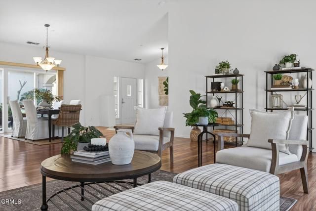 341 Roosevelt Avenue, Ventura, CA 93003