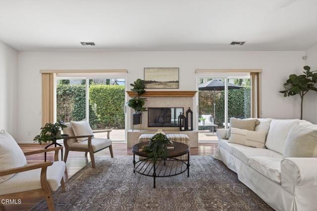 341 Roosevelt Avenue, Ventura, CA 93003