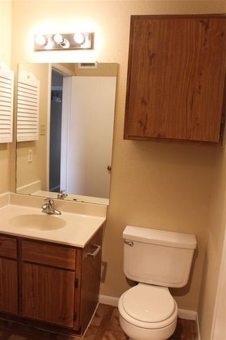 16111 Aspenglen Drive 910, Houston, TX 77084