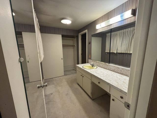 130 Southwoods Avenue, Fremont City, MI 49412