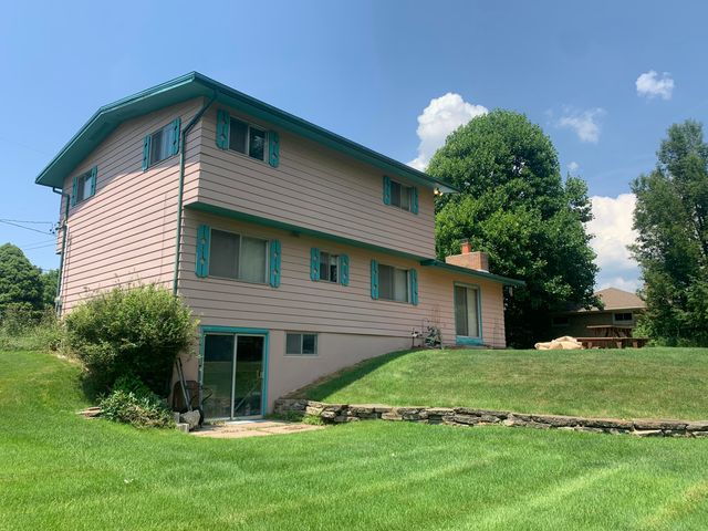 130 Southwoods Avenue, Fremont City, MI 49412