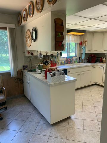 130 Southwoods Avenue, Fremont City, MI 49412