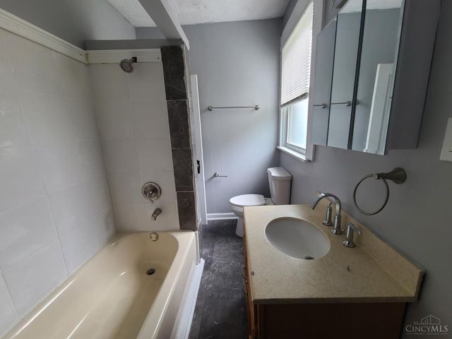 3319 Milton Court, Cincinnati, OH 45229