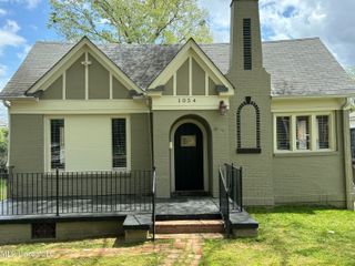 1054 Madison Street, Jackson, MS 39202