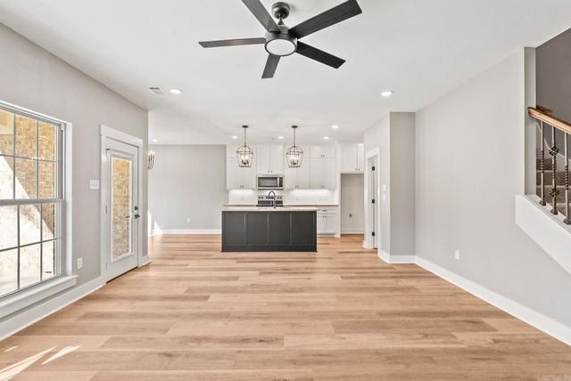 1275 Acuff Lane, Conway, AR 72034