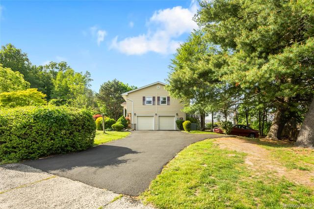 29 Sunny Ridge Road, Spring Valley, NY 10977