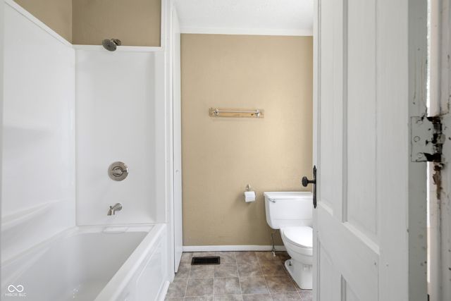 825 N West Street, Lebanon, IN 46052