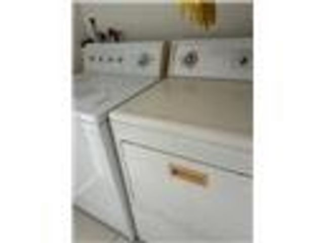 3590 Blue Lake Dr, Pompano Beach, FL 33064