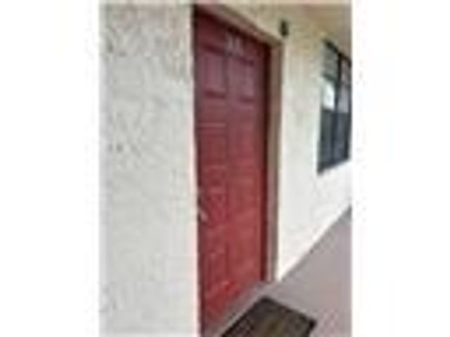 3590 Blue Lake Dr, Pompano Beach, FL 33064