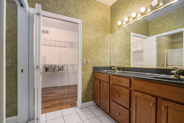 2669 Hunters Bluff, Kalamazoo, MI 49048