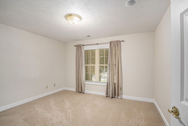 2669 Hunters Bluff, Kalamazoo, MI 49048