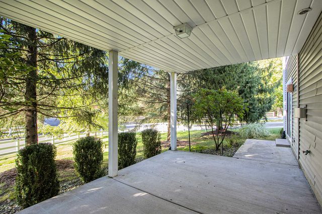 2669 Hunters Bluff, Kalamazoo, MI 49048