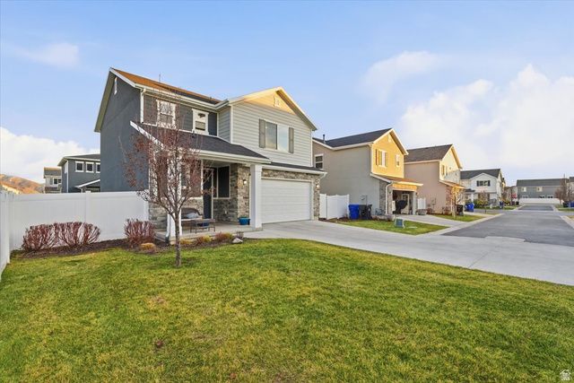 1596 W PARKVIEW DR, Syracuse, UT 84075