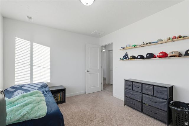 1596 W PARKVIEW DR, Syracuse, UT 84075