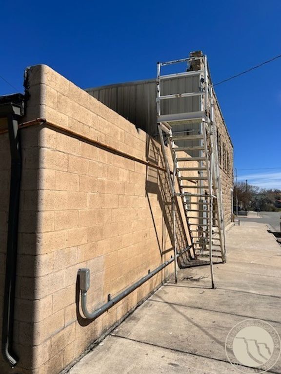 11 Central Avenue N, Harlowton, MT 59036 photo 3