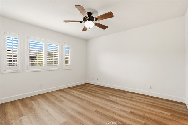 355 Flyers Lane, Tustin, CA 92782