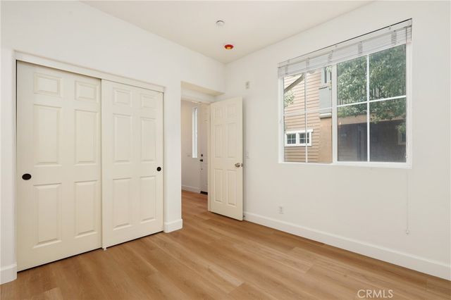 355 Flyers Lane, Tustin, CA 92782