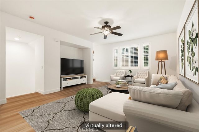 355 Flyers Lane, Tustin, CA 92782
