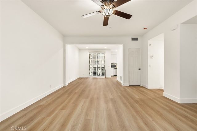 355 Flyers Lane, Tustin, CA 92782