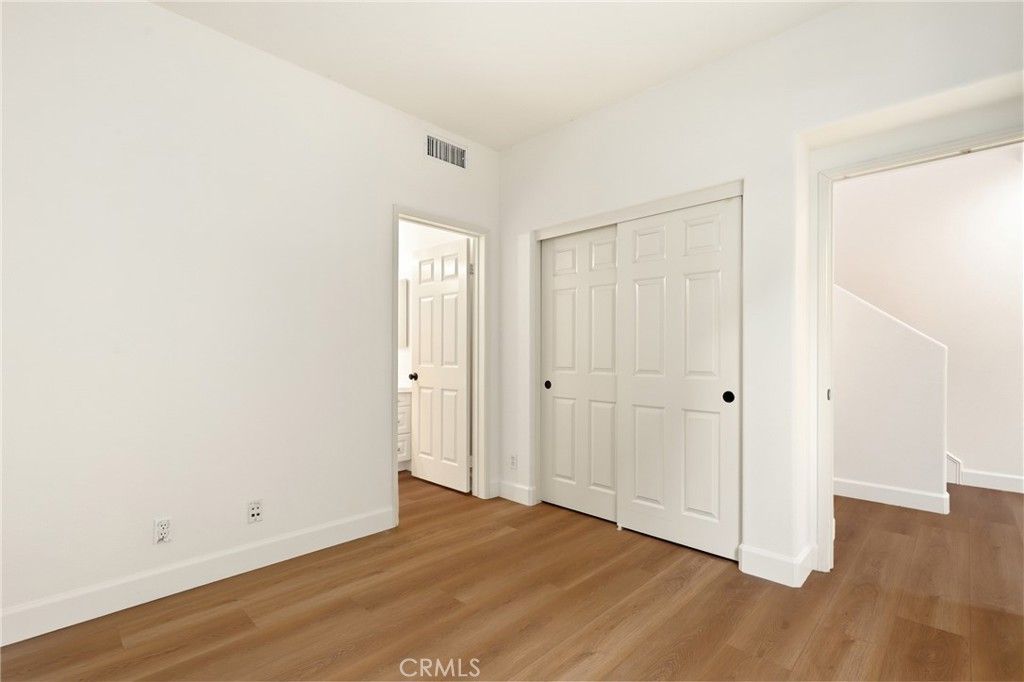 355 Flyers Lane, Tustin, CA 92782
