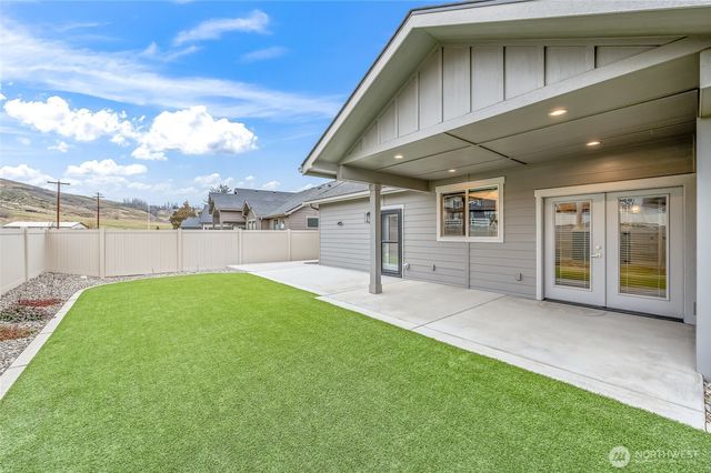 1018 Racine Springs Drive, Wenatchee, WA 98801